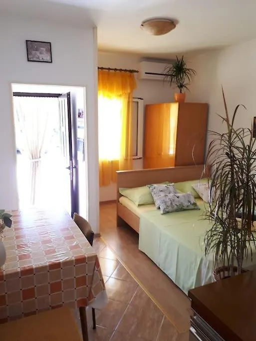 Cozy Studio Pag Apartment Pag Town
